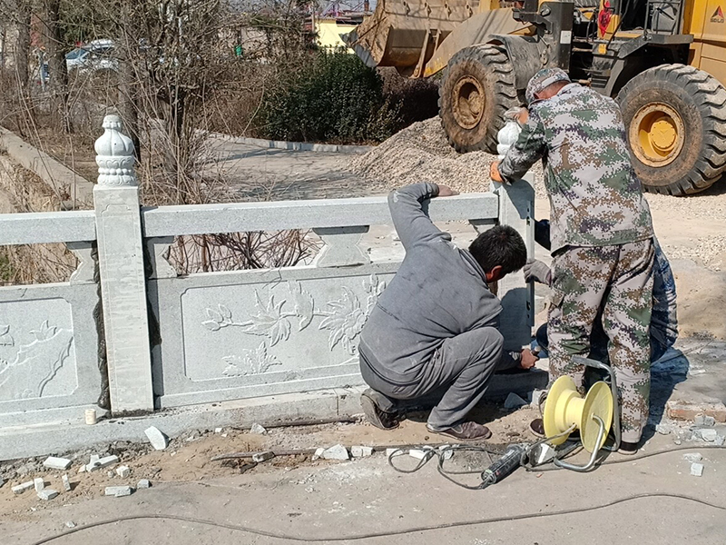 平邑孔莊鎮石欄桿安裝